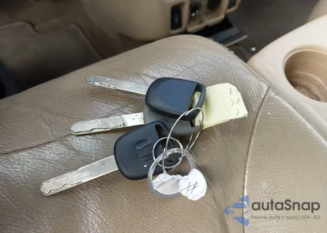 2010 Honda Odyssey Ex-L from USA, damaged, VIN 5FNRL3H71AB094006